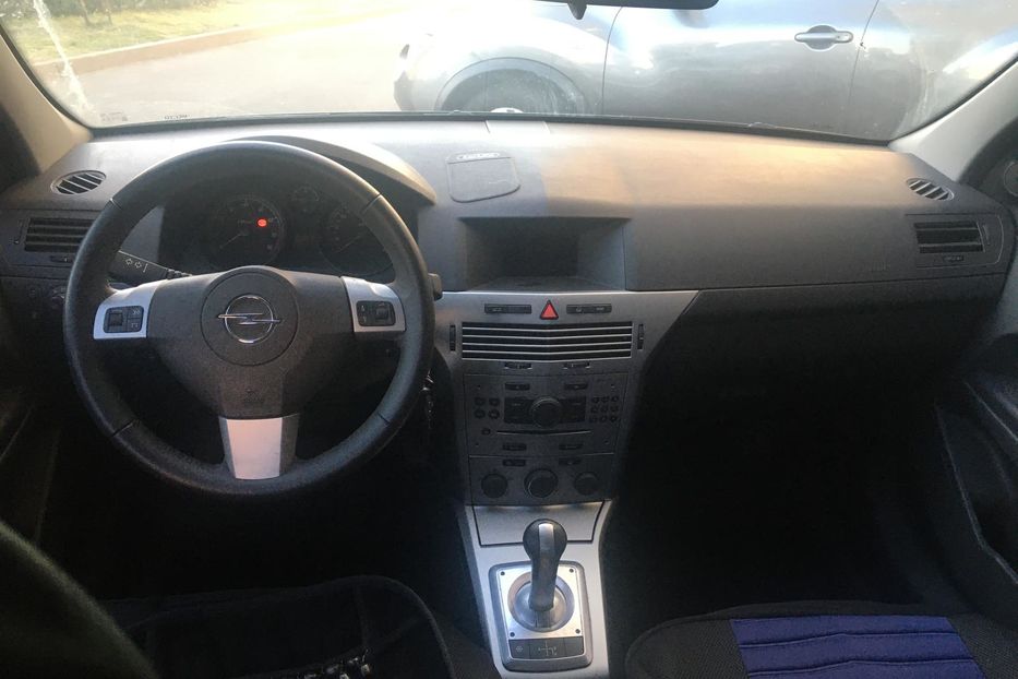 Продам Opel Astra H 2012 года в Киеве