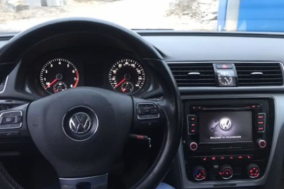 Продам Volkswagen Passat B7 SE 2012 года в Киеве