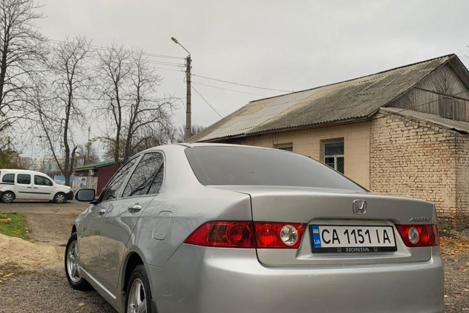 Продам Honda Accord 2004 года в Черкассах