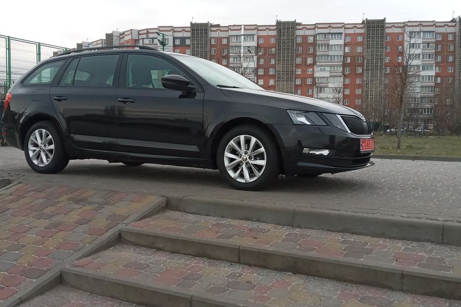 Продам Skoda Octavia A7 2017 года в Черкассах