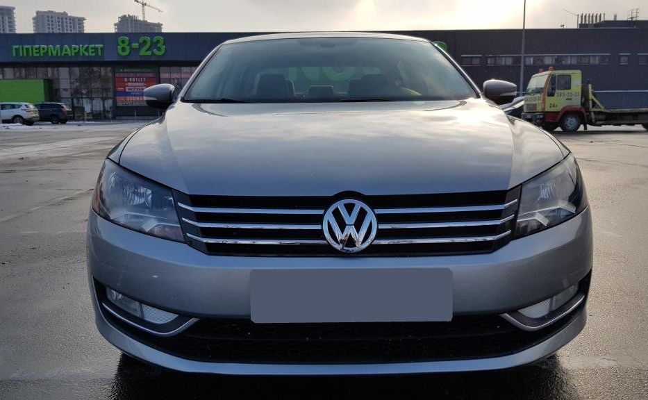 Продам Volkswagen Passat B7 PASSAT SE 2.0 TDI (B7) 2012 года в Киеве