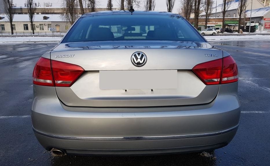 Продам Volkswagen Passat B7 PASSAT SE 2.0 TDI (B7) 2012 года в Киеве