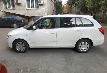 Продам Skoda Fabia 2009 года в Киеве