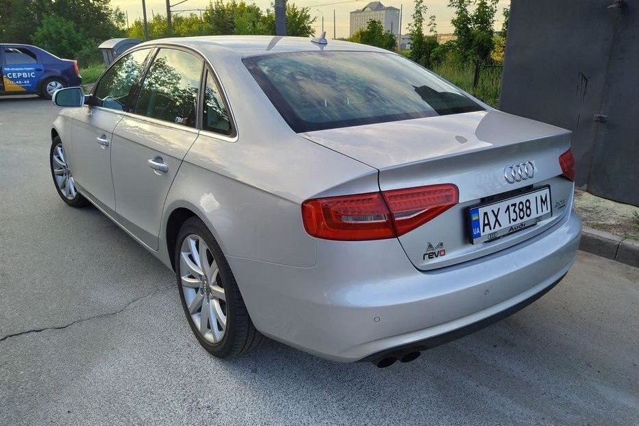 Продам Audi A4 B8 Quattro Restyling 2012 года в Харькове