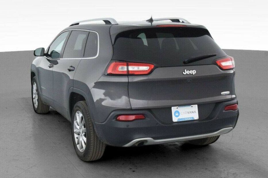 Продам Jeep Cherokee 2.4L 4WD 16V Latitude Plus 2018 года в Киеве