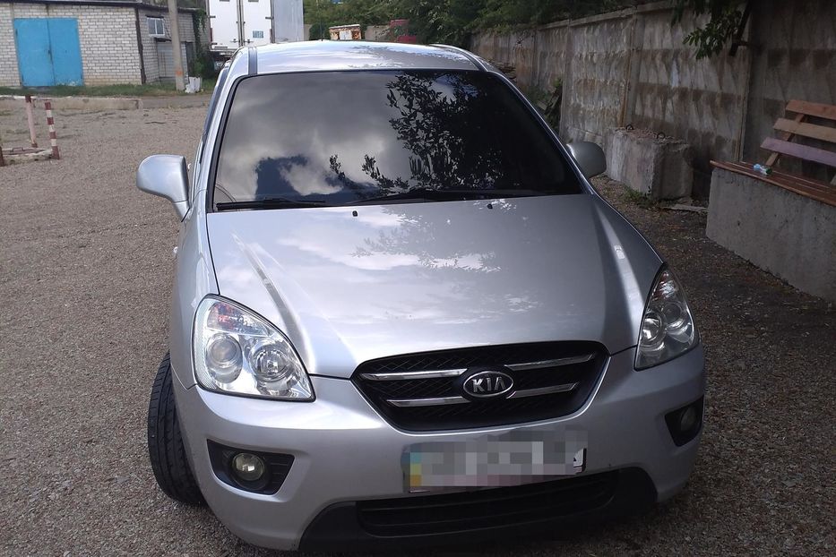 Продам Kia Carens 2008 года в Луганске