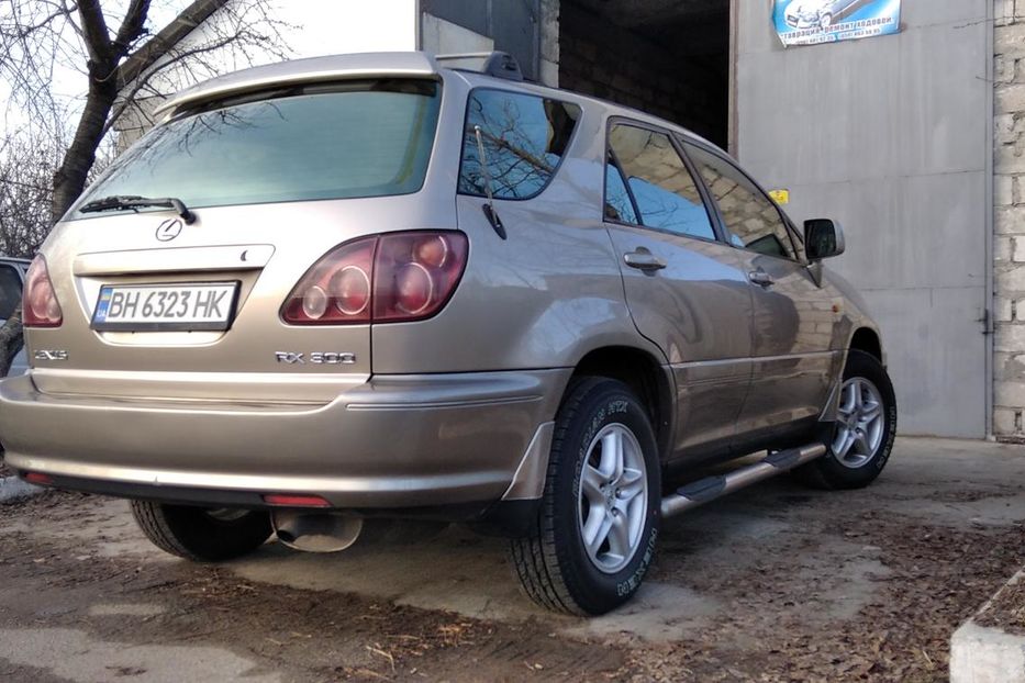 Продам Lexus RX 300 1999 года в Одессе