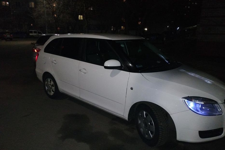 Продам Skoda Fabia 2009 года в Киеве