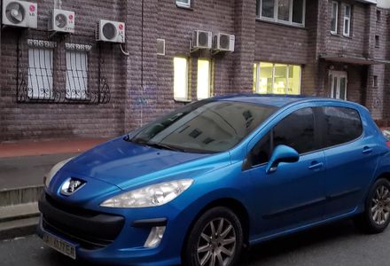 Продам Peugeot 308 2008 года в Киеве