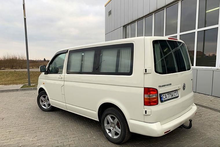 Продам Volkswagen T5 (Transporter) пасс. 2008 года в г. Тетиев, Киевская область