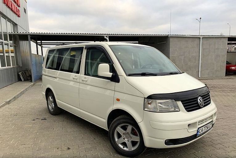 Продам Volkswagen T5 (Transporter) пасс. 2008 года в г. Тетиев, Киевская область