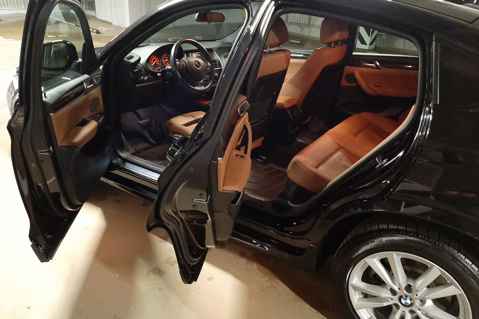 Продам BMW X4 28i 2016 года в Киеве