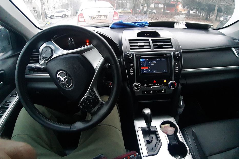 Продам Toyota Camry 2012 года в Одессе