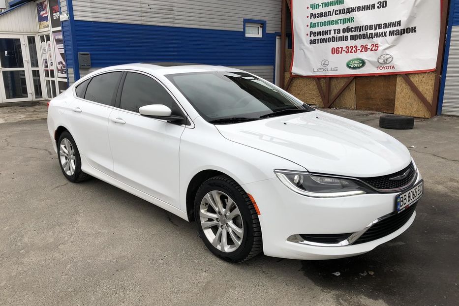 Продам Chrysler 200 LIMITED 2015 года в Киеве