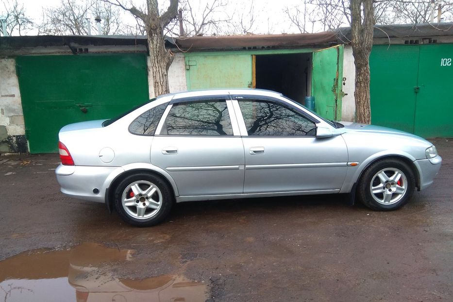 Продам Opel Vectra B 1996 года в г. Мариуполь, Донецкая область