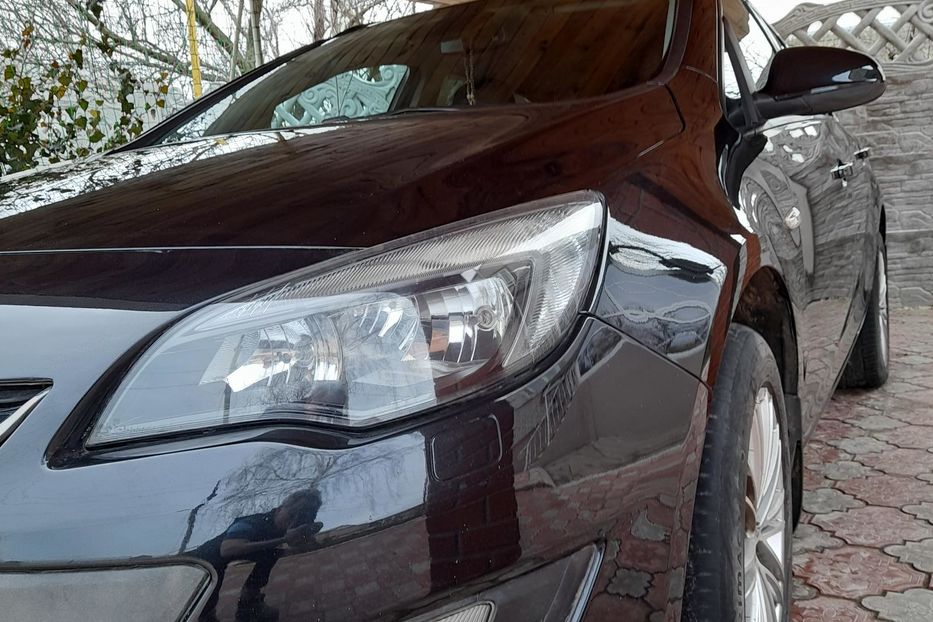 Продам Opel Astra J 2014 года в Херсоне