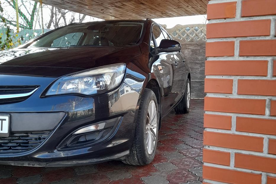 Продам Opel Astra J 2014 года в Херсоне