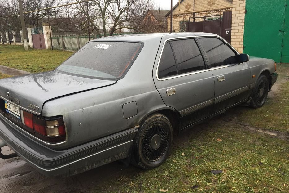 Продам Mazda 929 1988 года в г. Дарьевка, Херсонская область