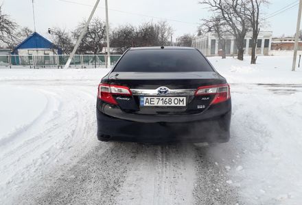 Продам Toyota Camry 2013 года в г. Покровское, Днепропетровская область