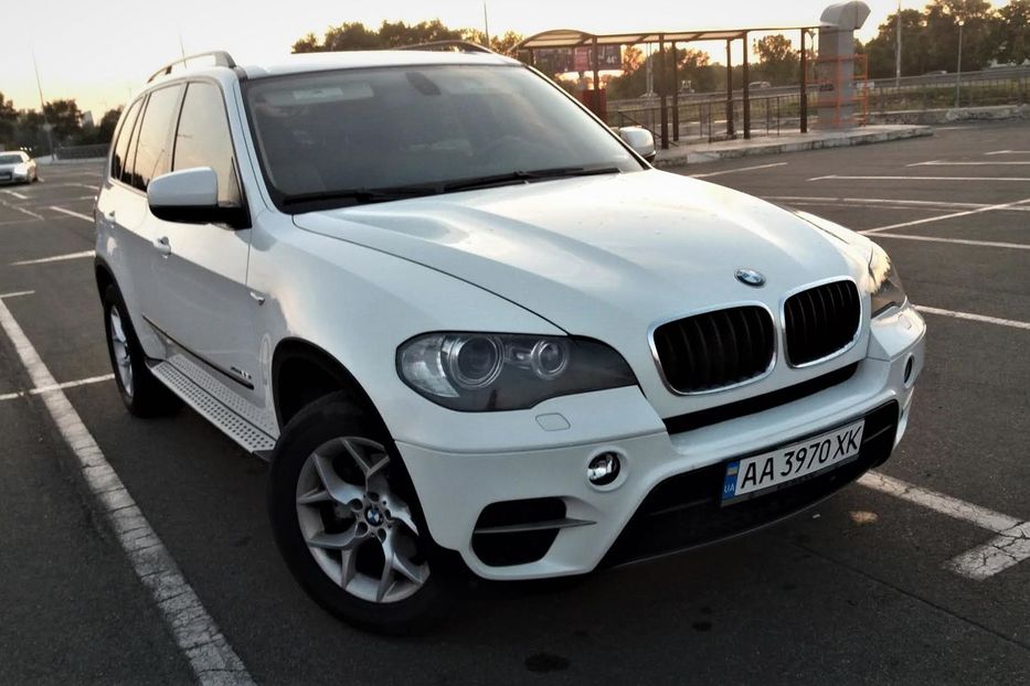 Продам BMW X5 2011 года в Киеве