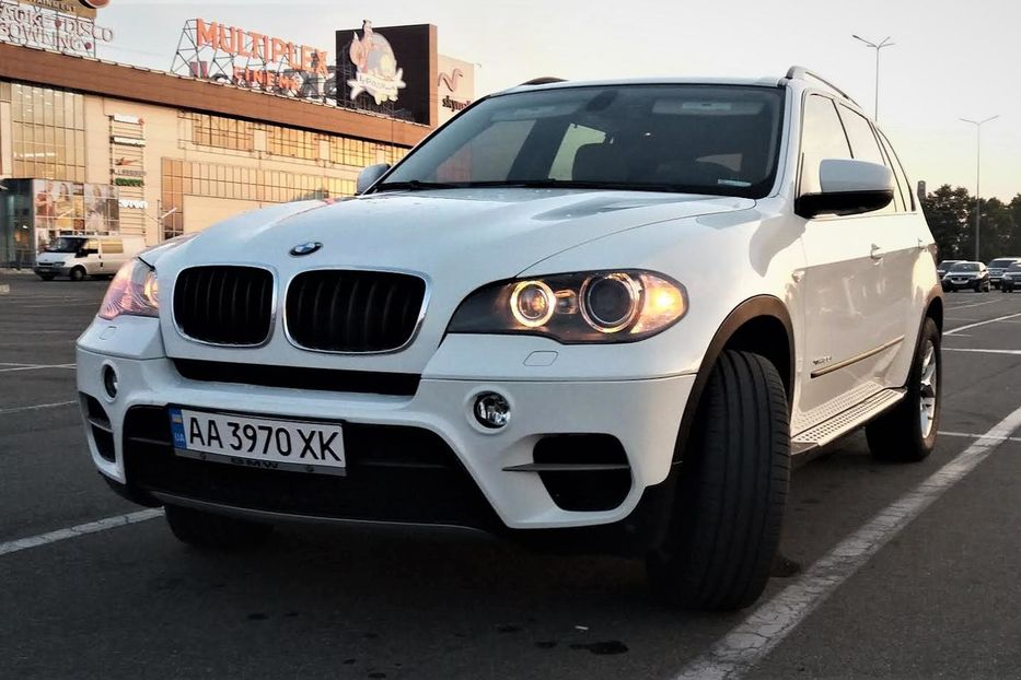 Продам BMW X5 2011 года в Киеве