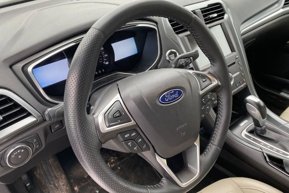Продам Ford Fusion Titanium  2014 года в Харькове