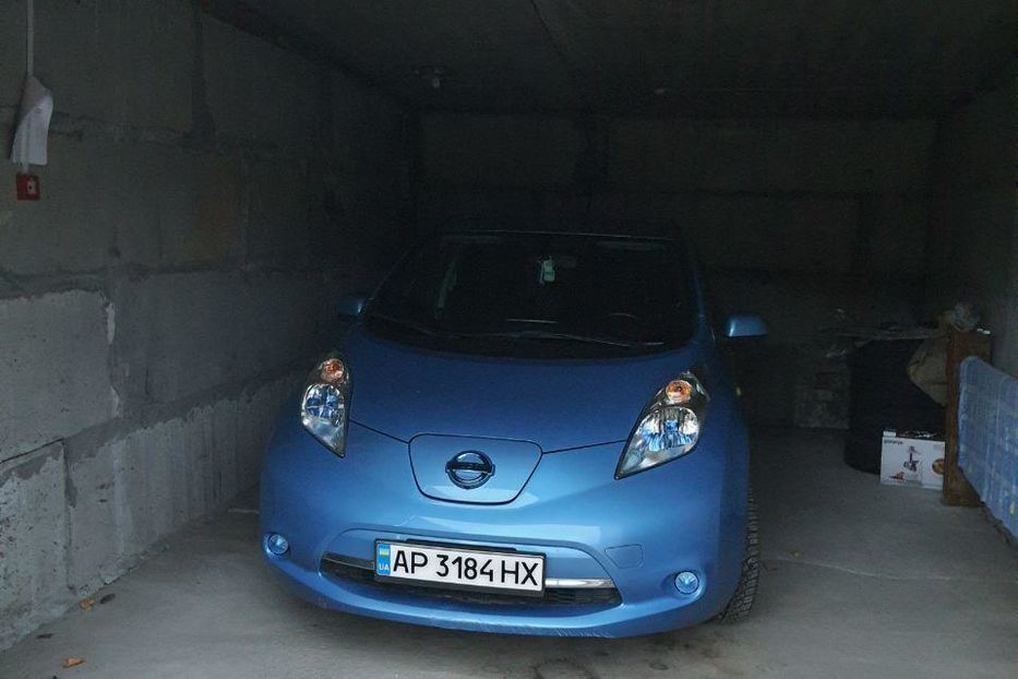 Продам Nissan Leaf 30квт 2013 года в Запорожье