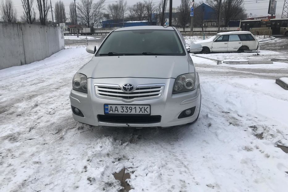 Продам Toyota Avensis 2008 года в Киеве