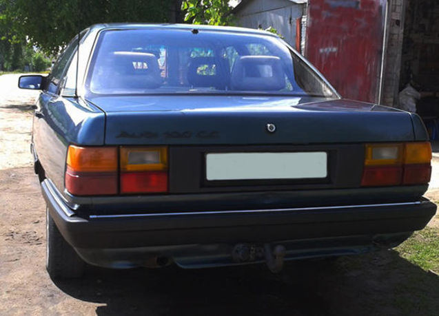 Продам Audi 100 1987 года в г. Раздельная, Одесская область