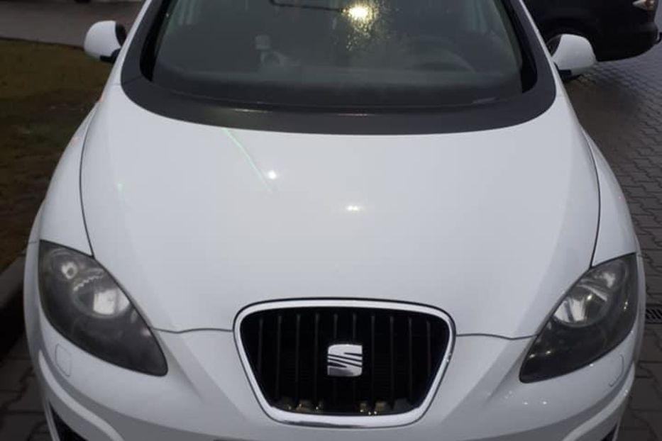 Продам Seat Altea XL 2013 года в Киеве