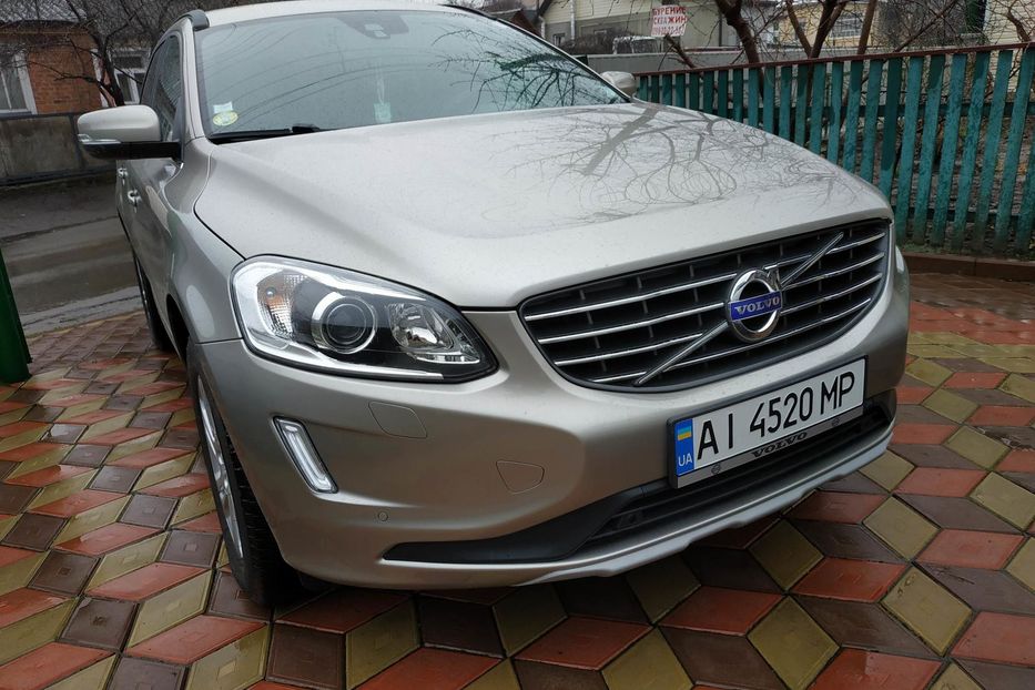 Продам Volvo XC60 Momentum Business 2015 года в г. Богуслав, Киевская область