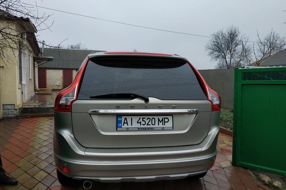 Продам Volvo XC60 Momentum Business 2015 года в г. Богуслав, Киевская область