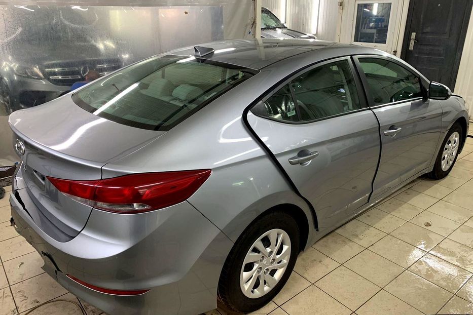 Продам Hyundai Elantra 2017 года в Киеве