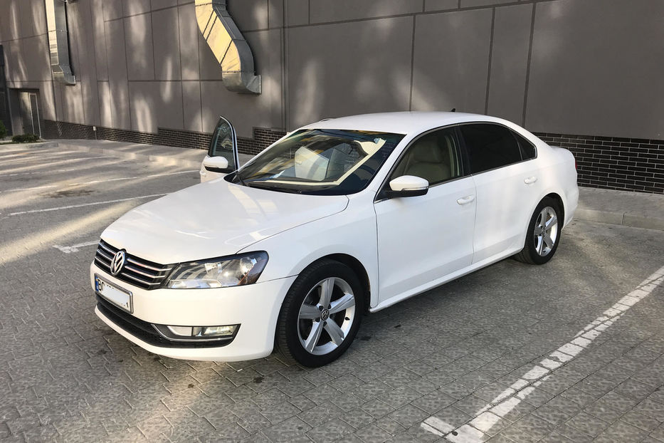 Продам Volkswagen Passat B7 2012 года в Львове