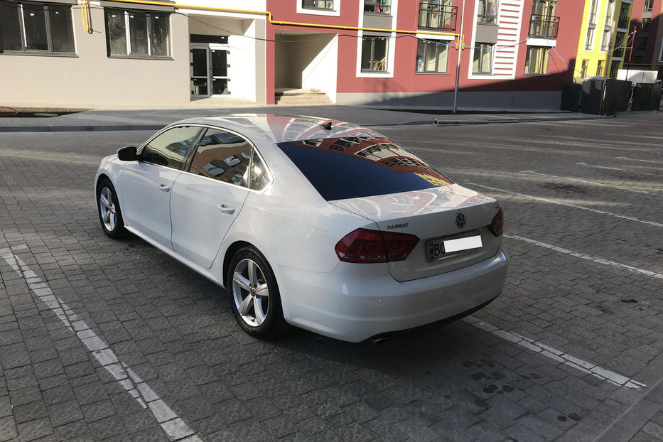 Продам Volkswagen Passat B7 2012 года в Львове