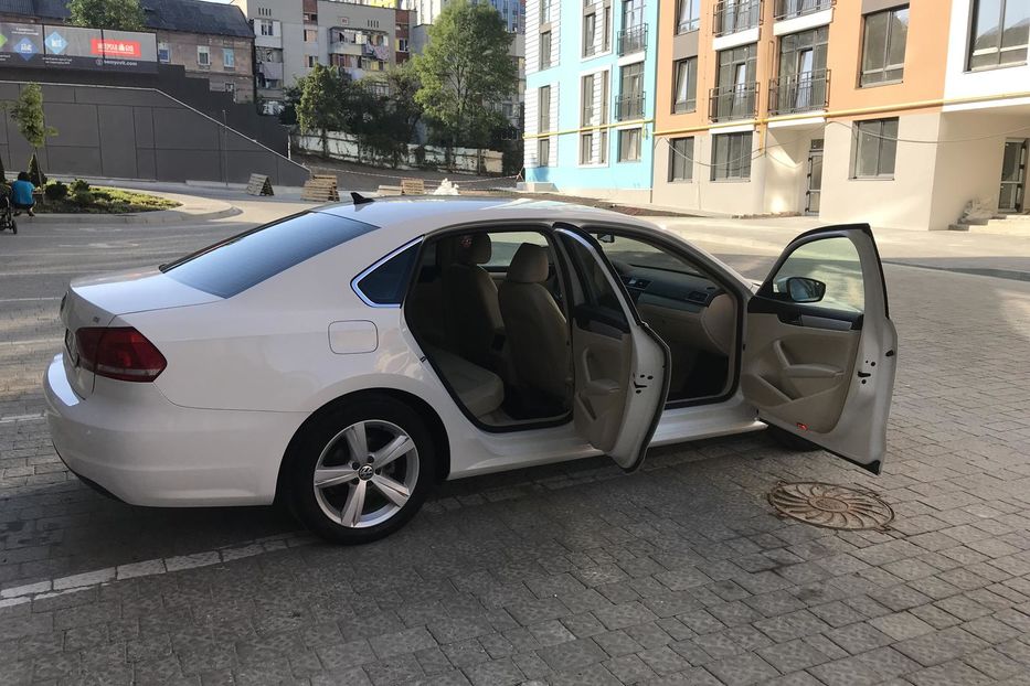 Продам Volkswagen Passat B7 2012 года в Львове