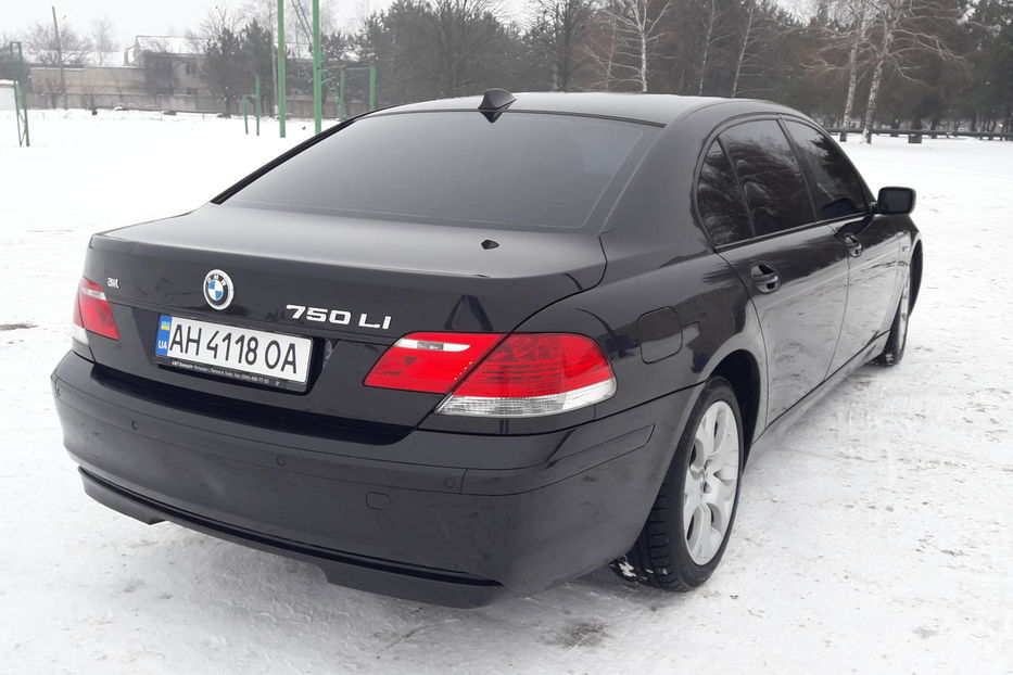 Продам BMW 750 2006 года в г. Волноваха, Донецкая область