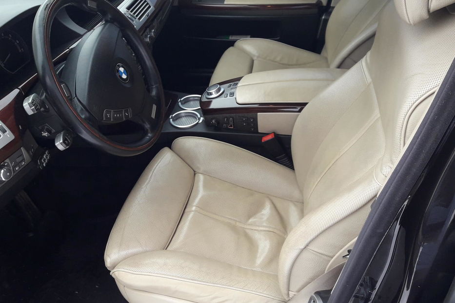 Продам BMW 750 2006 года в г. Волноваха, Донецкая область