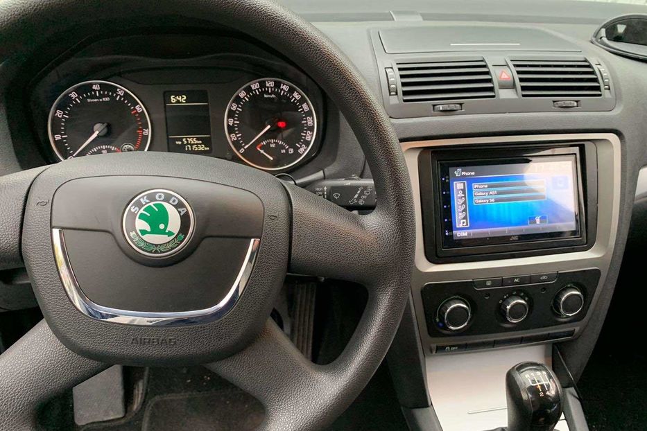 Продам Skoda Octavia A5 2010 года в Киеве