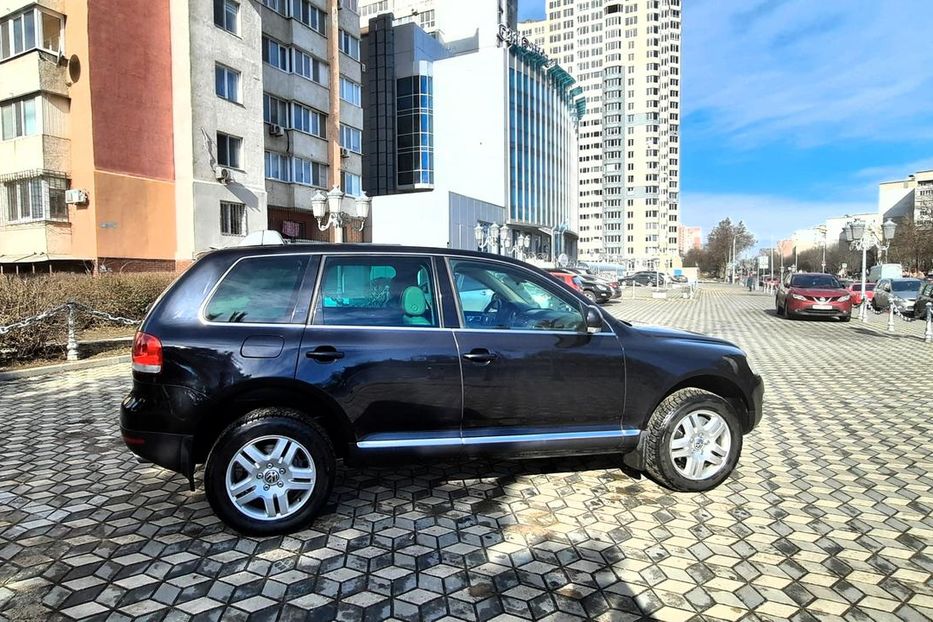 Продам Volkswagen Touareg 4.2 2005 года в Одессе