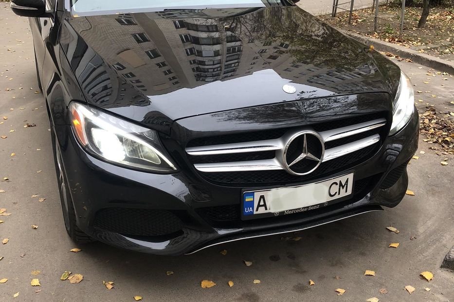 Продам Mercedes-Benz C-Class 2015 года в Киеве