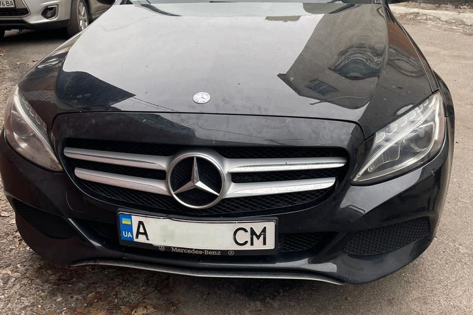 Продам Mercedes-Benz C-Class 2015 года в Киеве