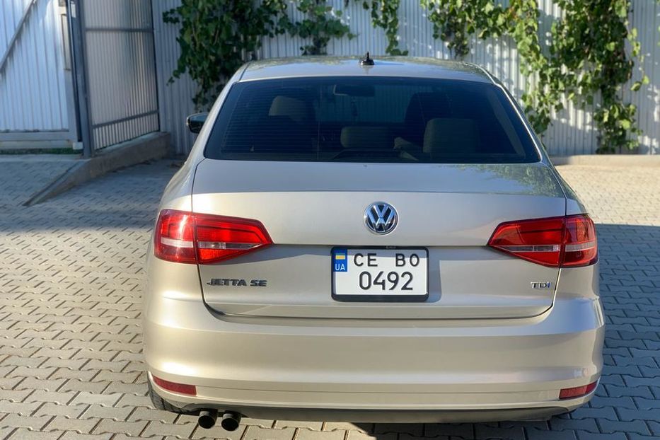 Продам Volkswagen Jetta 2015 года в Черновцах