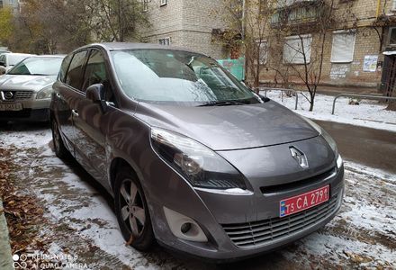 Продам Renault Grand Scenic 2010 года в Харькове