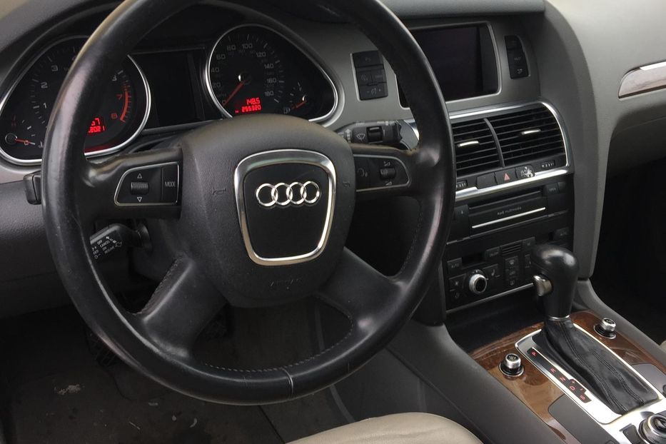 Продам Audi Q7 Premium Plus 2011 года в Киеве
