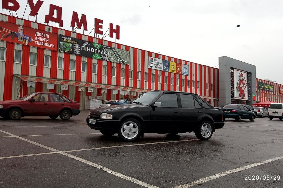 Продам Ford Escort 1987 года в Харькове