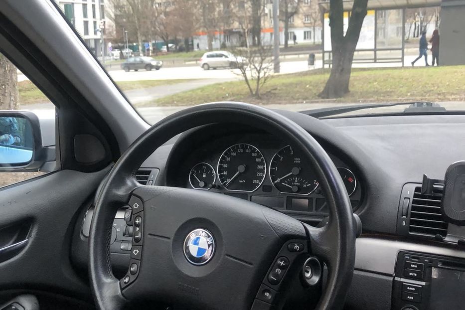 Продам BMW 318 2001 года в Киеве