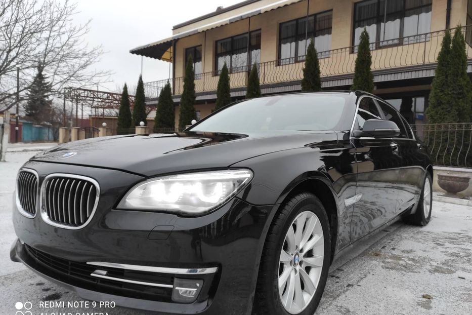 Продам BMW 740 Li xdrive  2014 года в Киеве