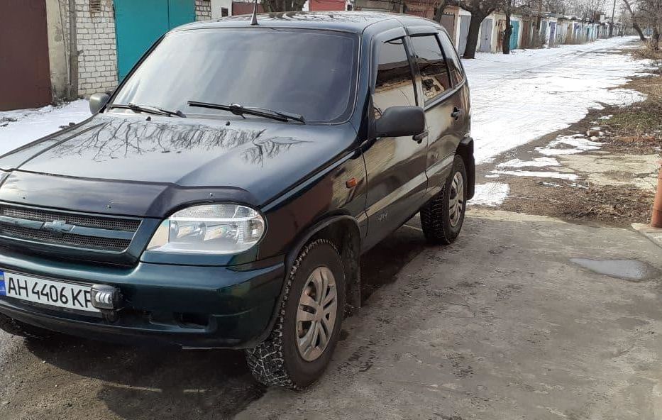 Продам Chevrolet Niva 2004 года в г. Курахово, Донецкая область