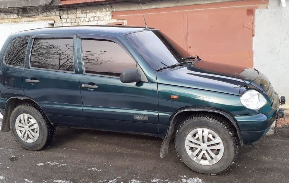 Продам Chevrolet Niva 2004 года в г. Курахово, Донецкая область